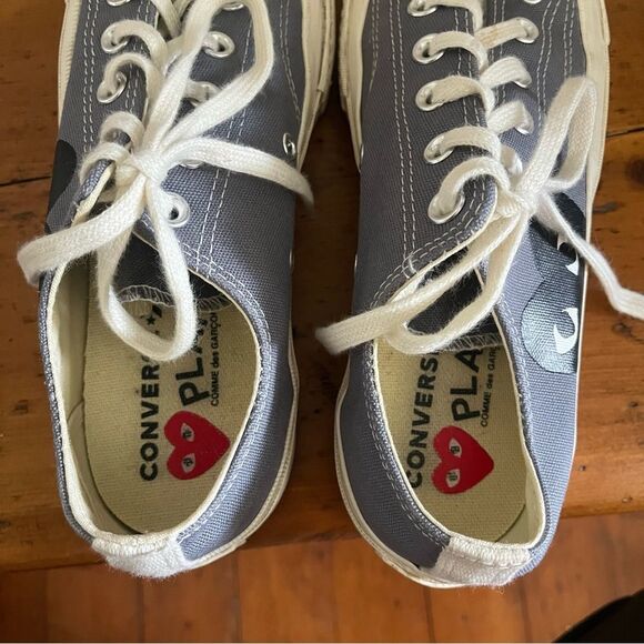 COMME DES GARÇONS PLAY CONVERSE CHUCK TAYLOR LOW GREY 9 - Picture 9 of 12